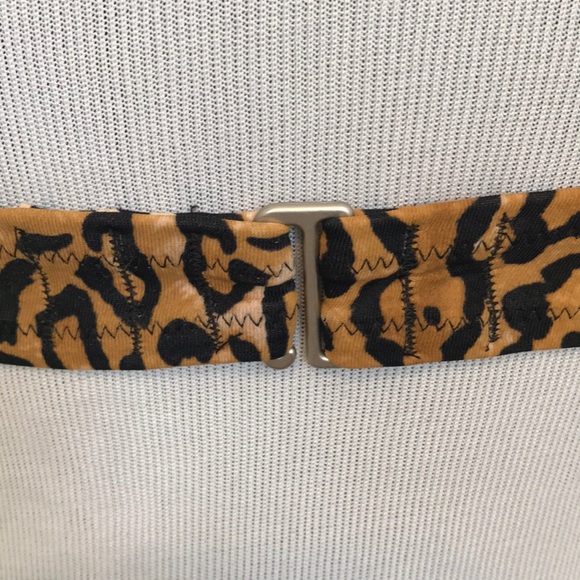 NWOT Victoria’s Secret leopard bikini top 34D - Picture 6 of 9